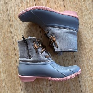 Sperry Top Sider Boots Grey & Pink Size 7 Gently Used